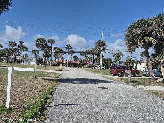 5th image of 100 Carolyn Ter