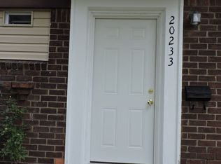 20233 Moross Rd, Grosse Pointe, MI 48224