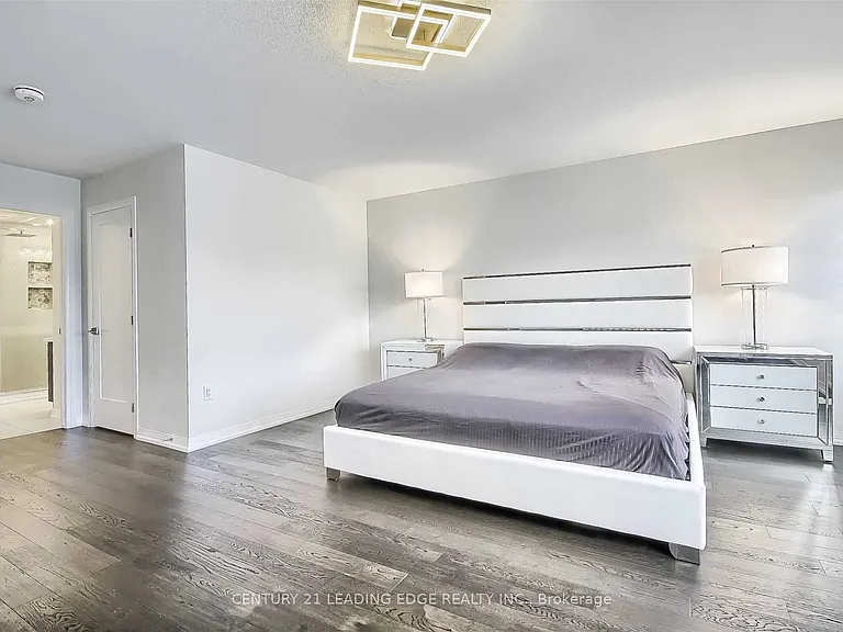 113 Greenwich Ave — Photo 11