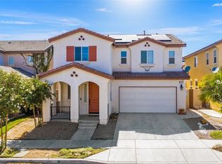 6571 Cantata Dr, Corona, CA 92880