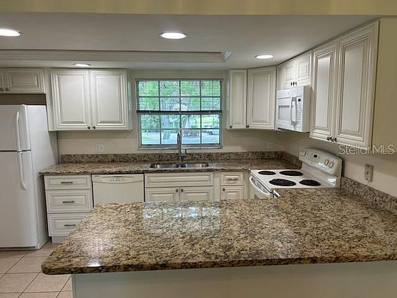 5th image of 64 Country Club Dr #64