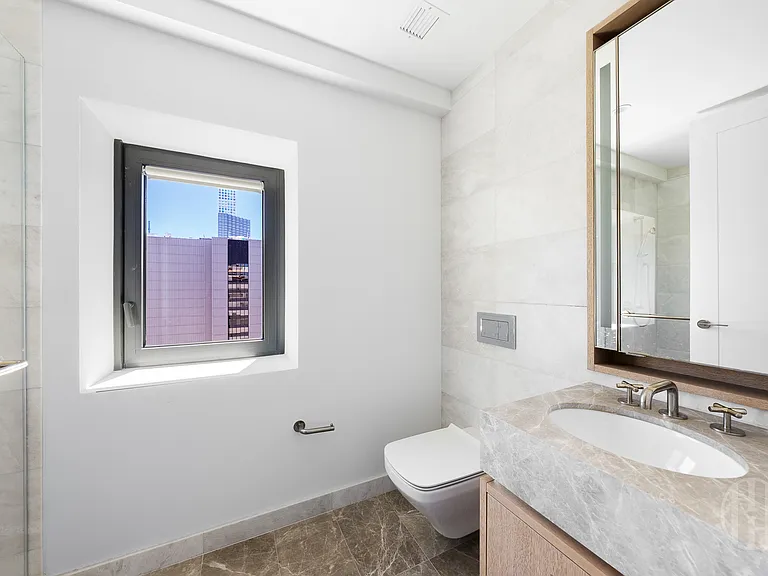 111 W 56th St #40CC — Photo 11