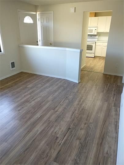1st image of 3599 E East St #3
