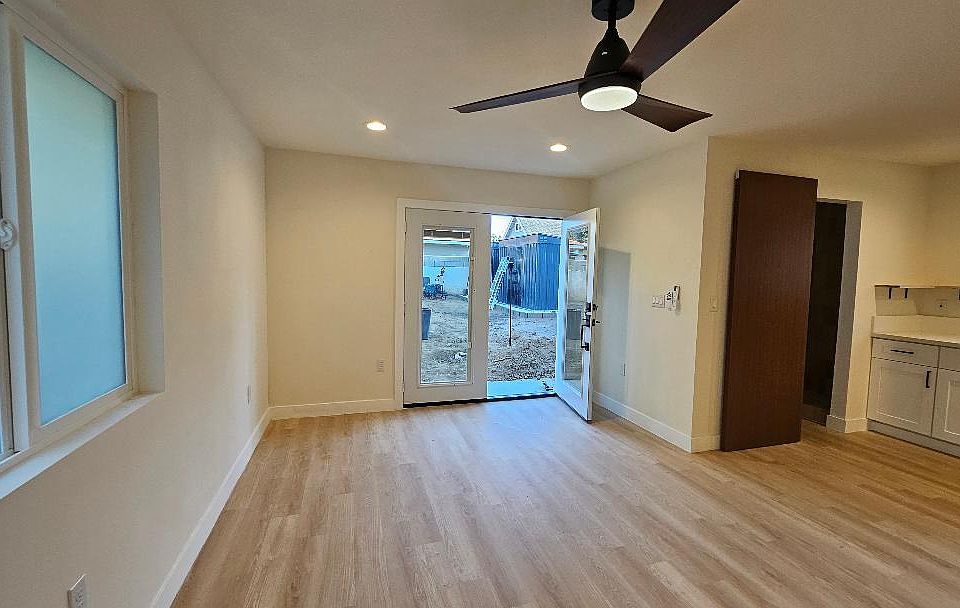 1st image of 3048 Miguel St