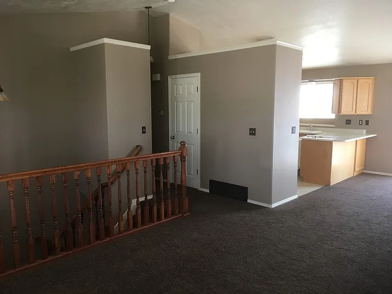 1186 E 3075 N — Photo 10