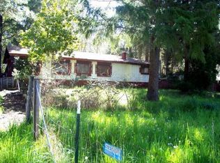 225 Triller Ln, Grants Pass, OR 97527