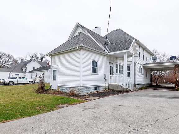 5th image of 128 E Main St