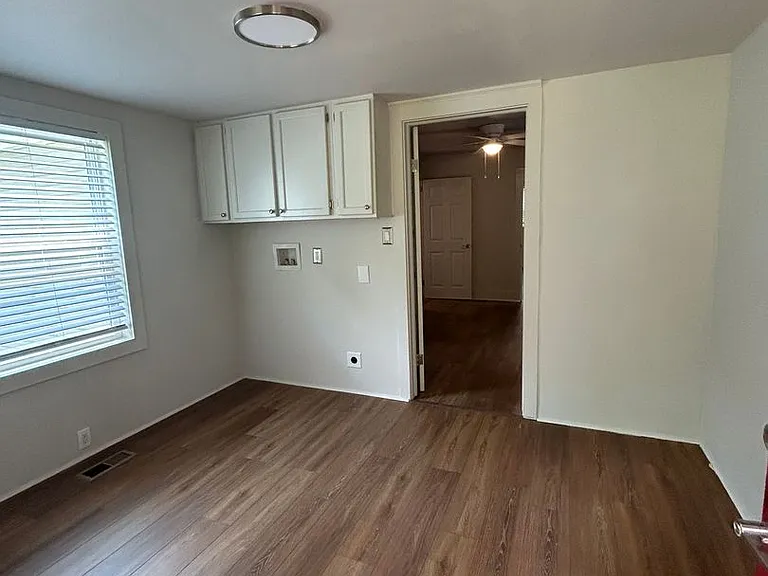 314 Creps St — Photo 6