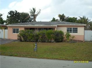 7787 Granada Blvd, Hollywood, FL 33023