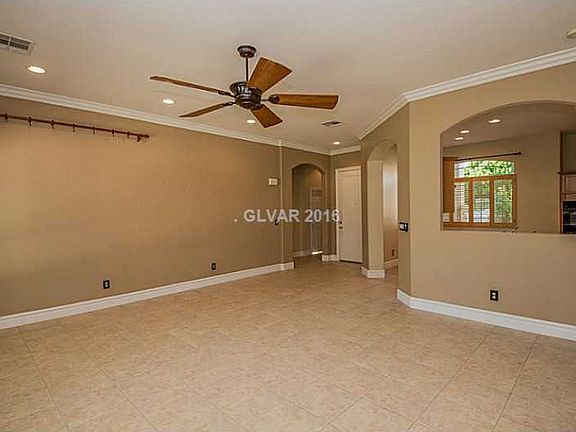 5th image of 10716 Arundel Ave