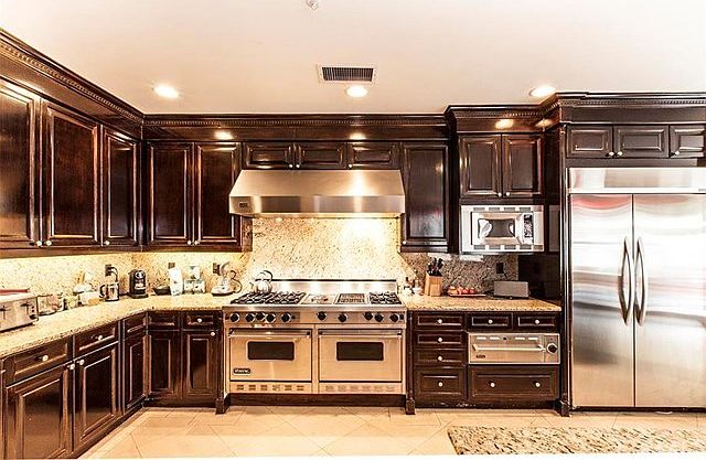 A MAGNIFICENT Gourmet Kitchen