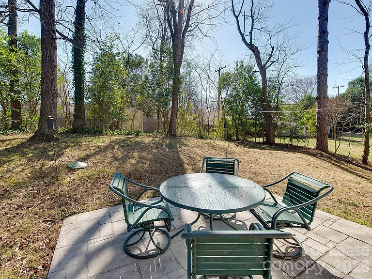 4917 White Oak Rd — Photo 34