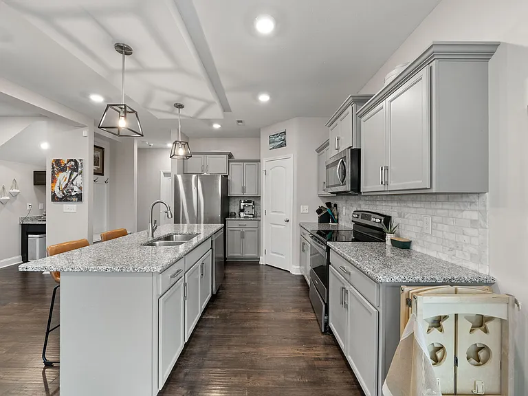1157 Eagles Nest Ln — Photo 10