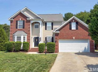 2027 Ambrose Park Ln, Cary, NC 27518