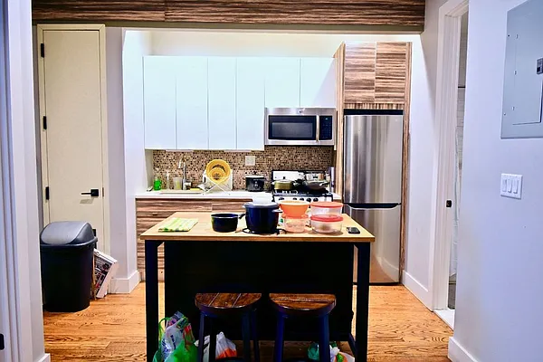 Rented by Brick&Mortar | media 26