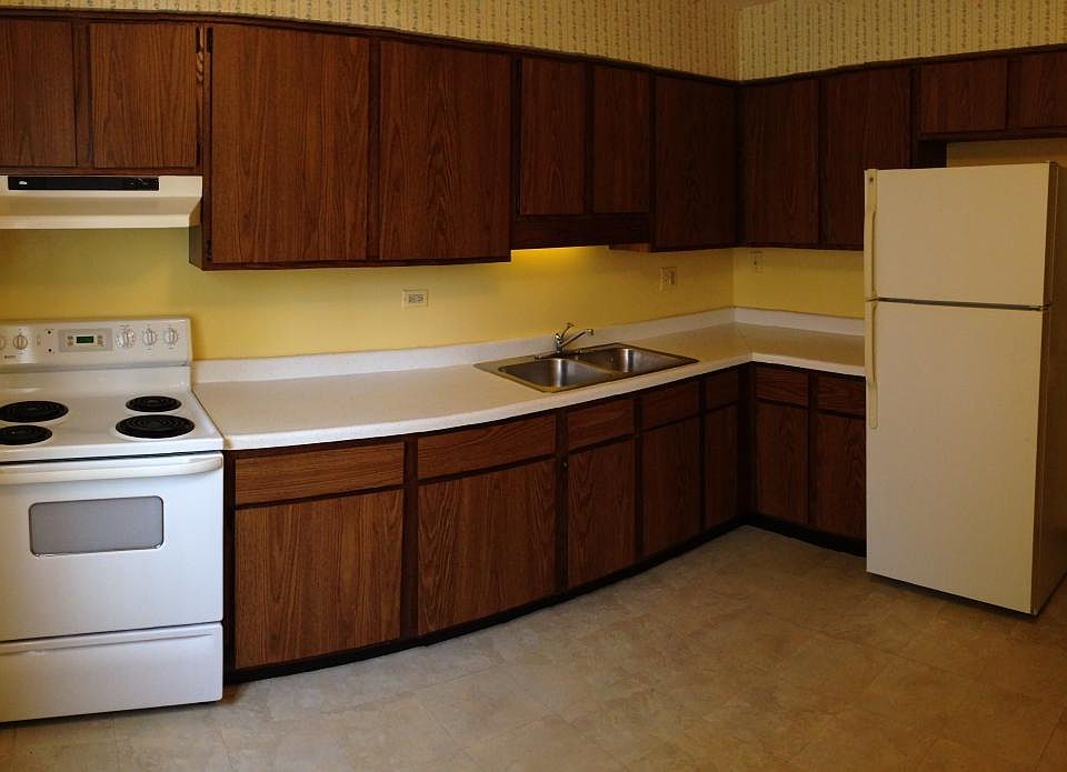 Large eat in kitchen