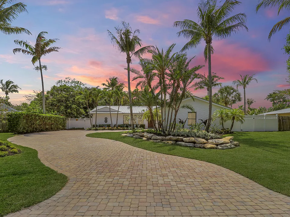 19931 Jasmine Dr