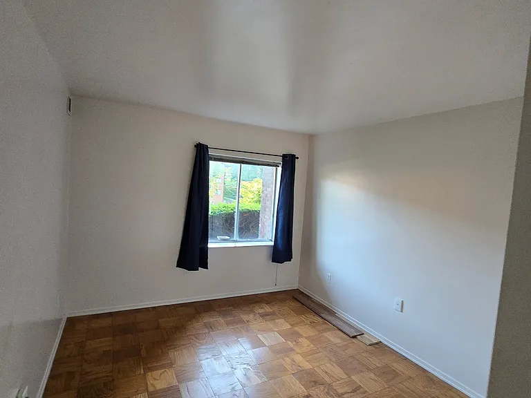 8179 Ohio River Blvd #13 — Photo 5