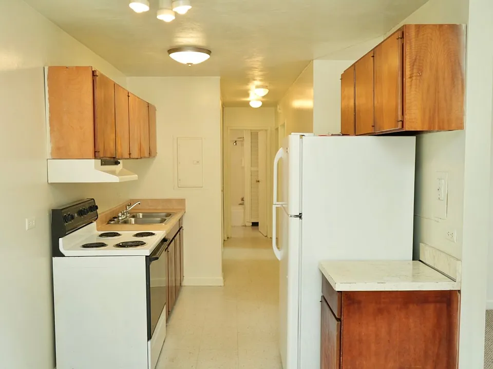 1500 Grady Ave