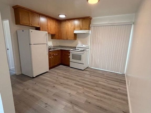 4th image of 29163 Dixon St #6