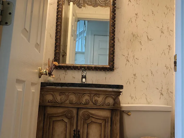 20449 Winfield Pl — Photo 5