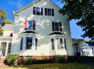 17 Chester St UNIT B, Amesbury, MA 01913