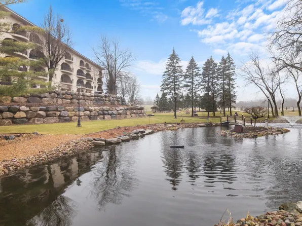 50 Hemlock St Unit 12, Sauk City, WI 53583