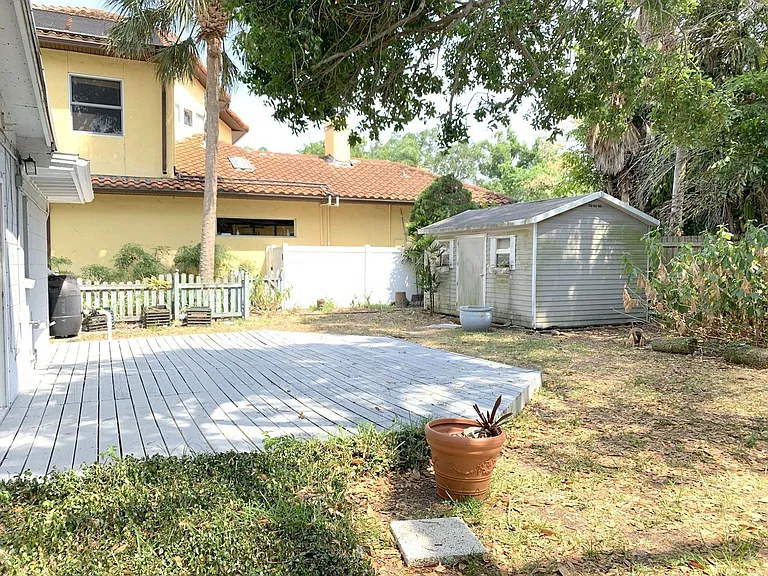 2814 W Price Ave — Photo 14