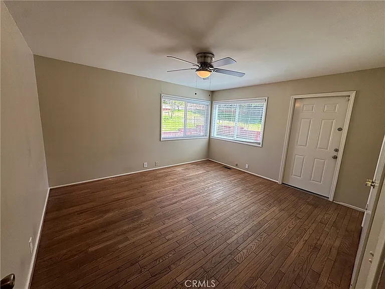 21015 Cantel Pl — Photo 24