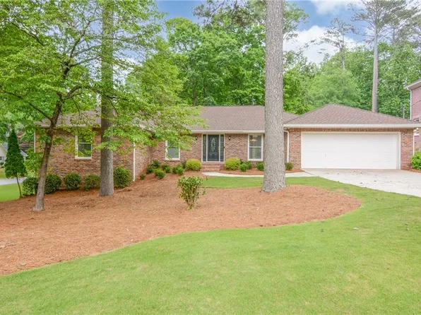 4187 Volley Ln, Peachtree Corners, GA 30092