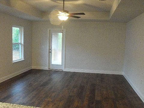 4th image of 5009 Quarter Deck St