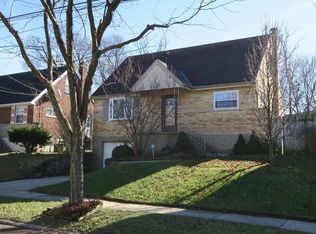 1666 Atson Ln, Cincinnati, OH 45205
