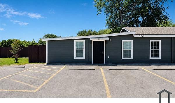 1st image of 4404 Boxwood Rd Lot 18