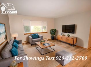 1820 Grove St, Oshkosh, WI 54901