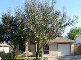 1237 N Oakmont Loop, Laredo, TX 78045