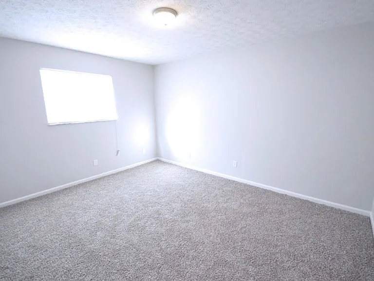 1332 Courtland Ave #D — Photo 11