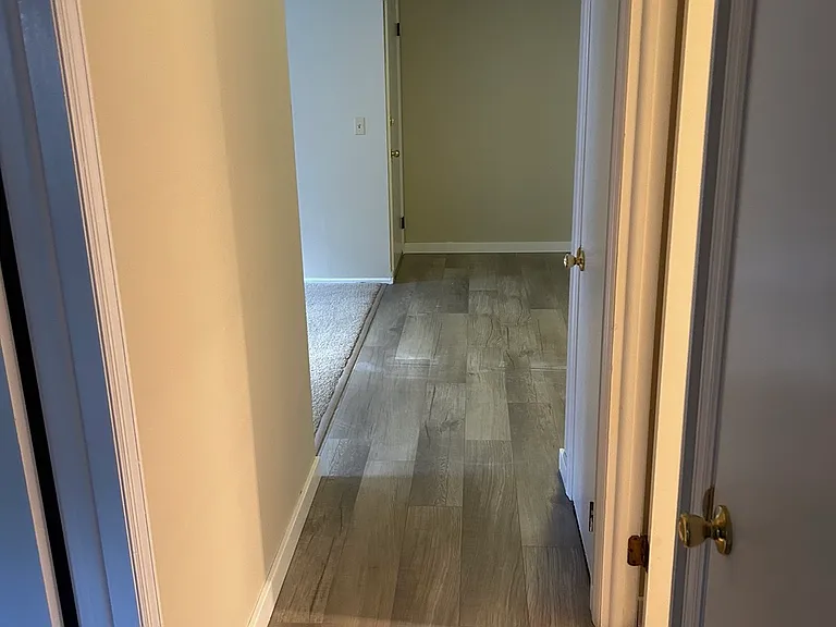 325 Ashland Ave — Photo 3