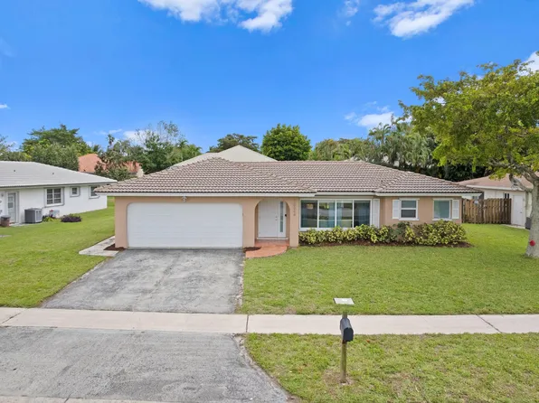 10264 Dorchester Drive, Boca Raton, FL 33428