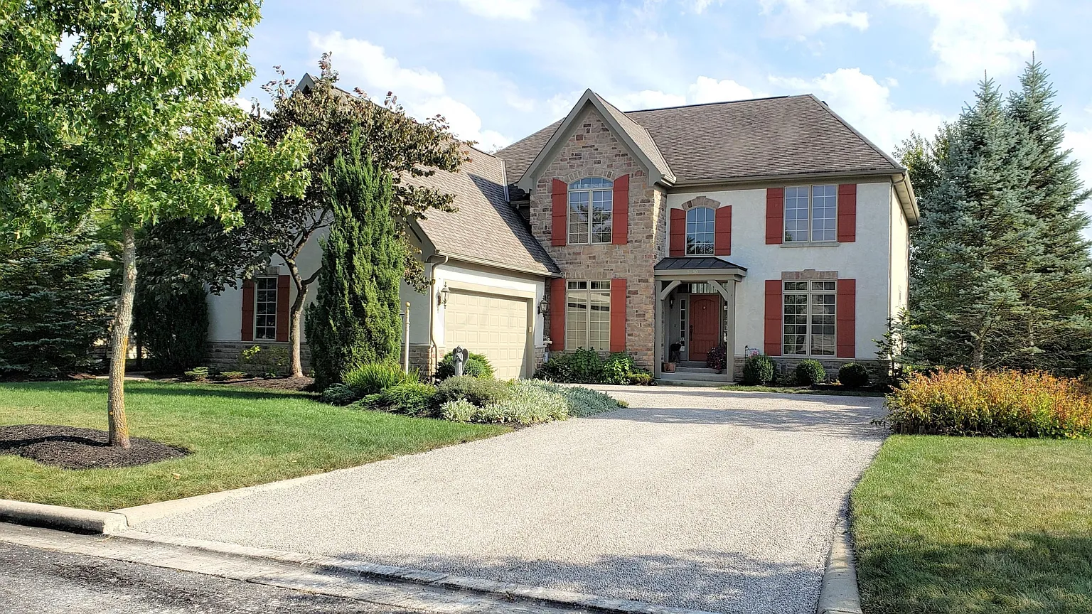 5630 Aster Way photo 1