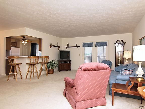 Open to Kitchen & Dining Rm