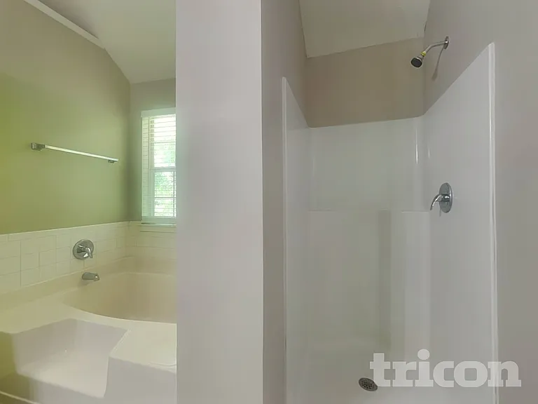 222 Southwind Ln — Photo 10