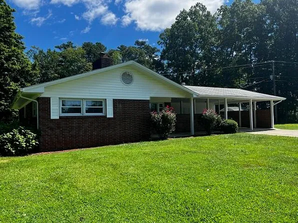 3446 Mount Olivet Rd, Martinsville, VA 24112