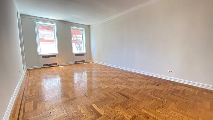 Rented by Contact Realty | media 20