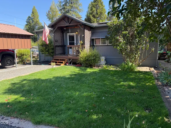 545 Laurel Ave, Butte Falls, OR 97522