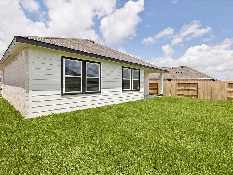 556 Day Station Dr — Photo 25
