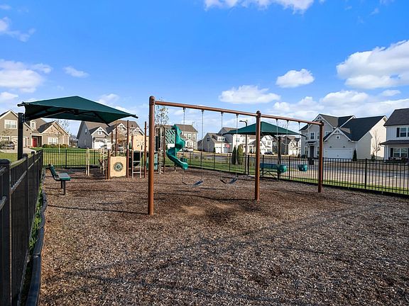 4th image of 2838 Chaudoin Ct Lot 533