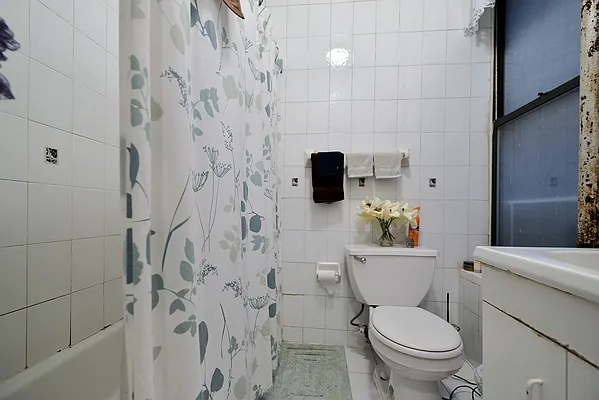 Rented by J Misrahi Realty Corp | media 19