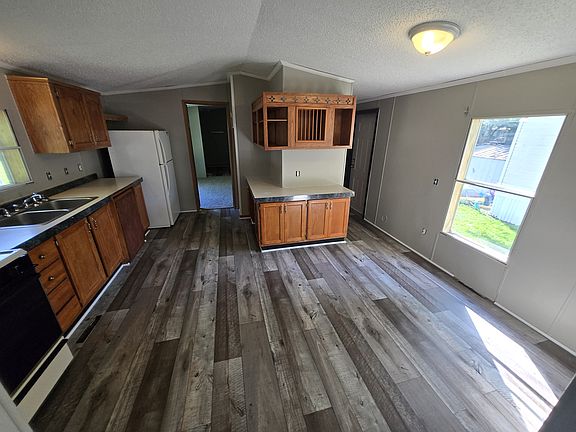3rd image of 80 Hudson St #80HU