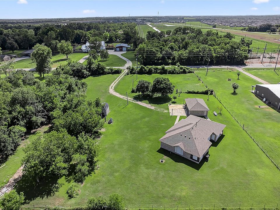1st image of 329 Gou Hole Rd
