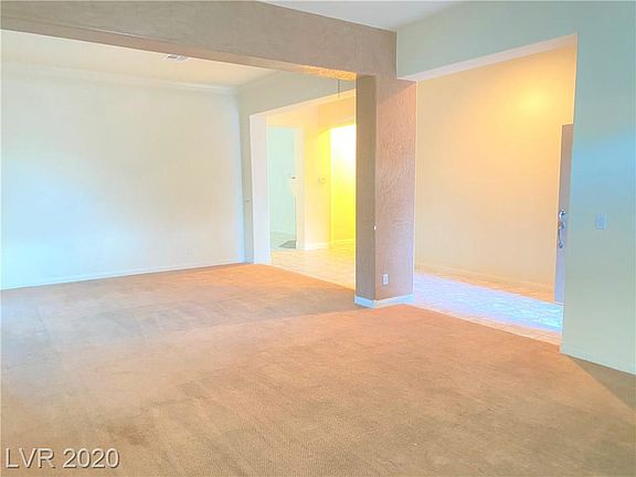 4th image of 3890 Windansea St